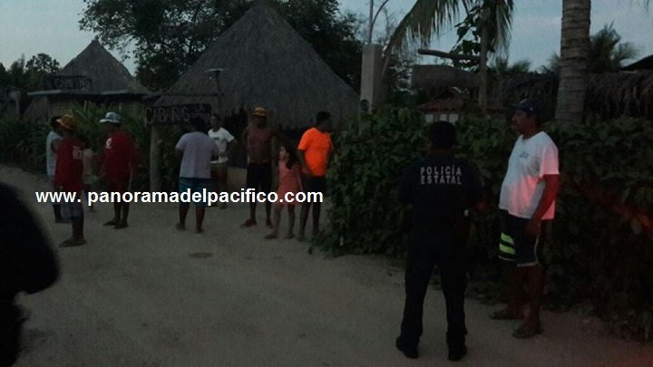 Intentan extorcionar a turista en Barra de la Cruz