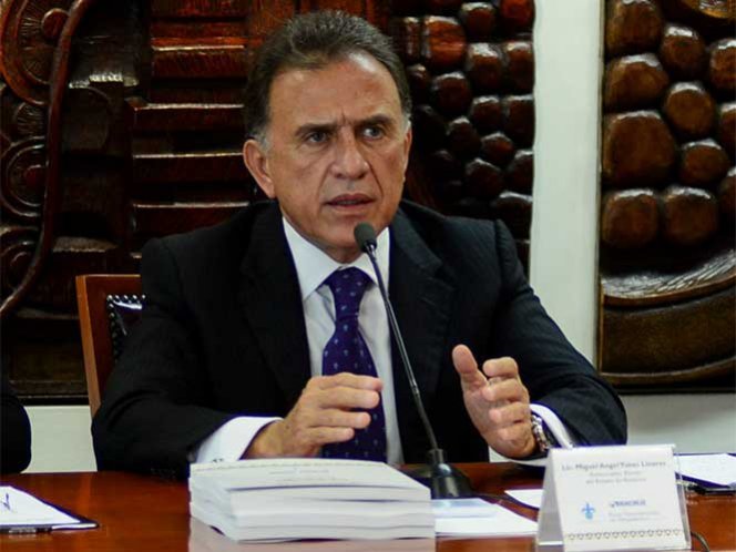 Preocupado por lo que hay que enfrentar en Veracruz: Yunes Linares