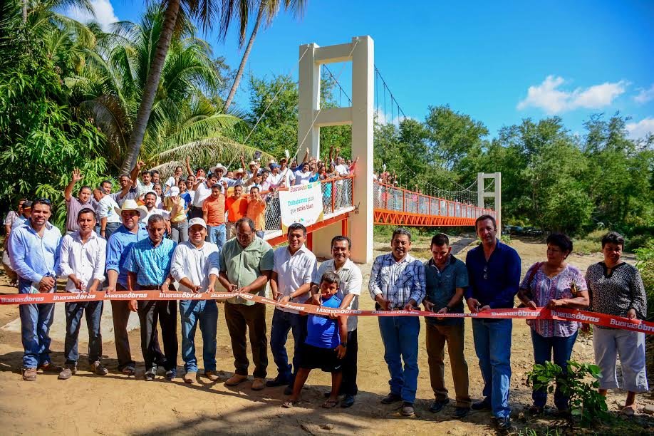 Histórica inversión de 6 mdp para obras en Barrio Maguey, Derramadero y Cuajinicuil Alto: Darío Pacheco