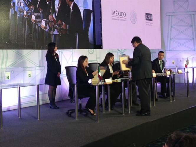 Inicia licitación de aguas profundas del Golfo de México a privados