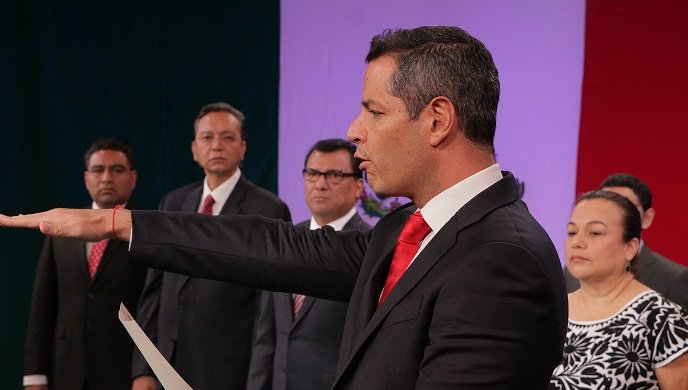 RINDE PROTESTA ALEJANDRO MURAT