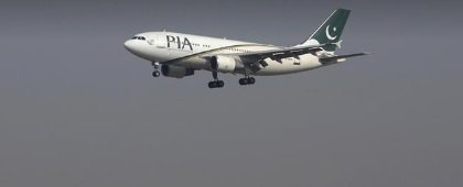 Un avión con 47 personas a bordo se estrella en Pakistán