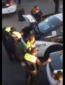 Detienen a 4 policías por quedarse con mercancía de tienda durante saqueos en Edomex