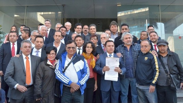 El gobierno de la CDMX presenta amparo contra gasolinazo