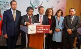 Eliminan los vales de gasolina y limitan viajes