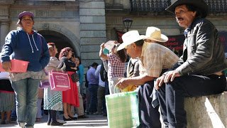 Exige Antorcha Campesina recursos a Murat; hacen mitín frente a Palacio de Gobierno de Oaxaca