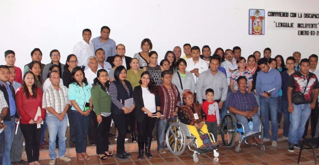 Personal del DIF Estatal se capacita en lenguaje incluyente
