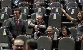 Se dan vales por hasta 42 mil para gas y despensa