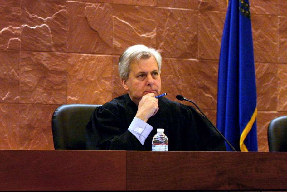 EEUU: Corte mantiene suspensión de restricciones migratorias