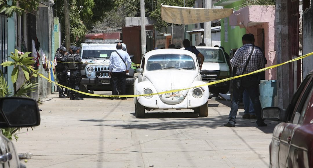 Funcionario de movilidad es detenido con más de un kilo de heroína en Iguala, Guerrero