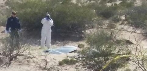 CD JUAREZ, CHIH.: Localizan 3 cuerpos semi enterrados