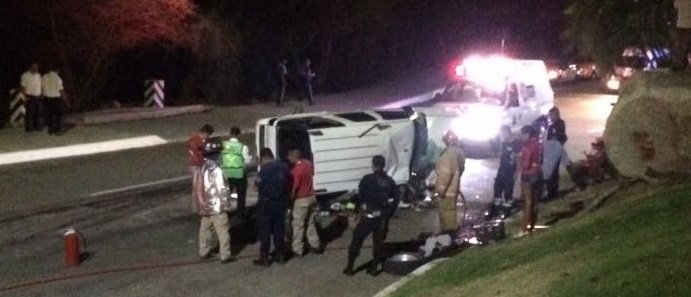 Aparatoso Accidente en el Boulevard Benito Juárez