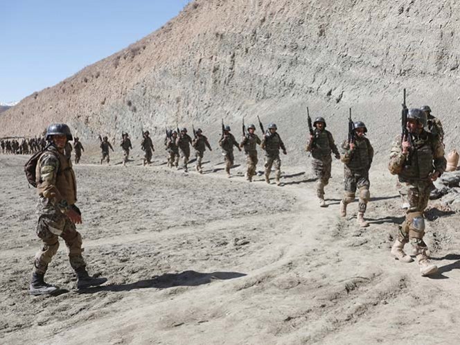 EU lanza en Afganistán la bomba no nuclear más potente de su arsenal