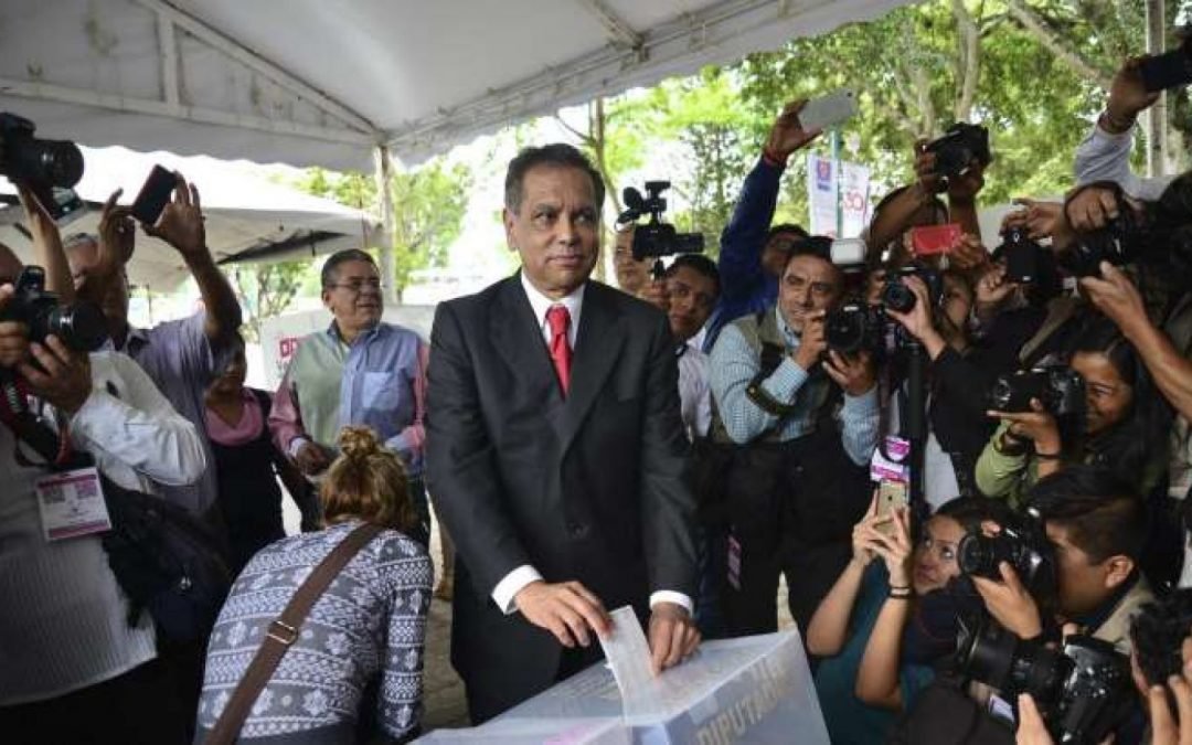 Miguel Ángel Yunes ahora va por Fidel Herrera