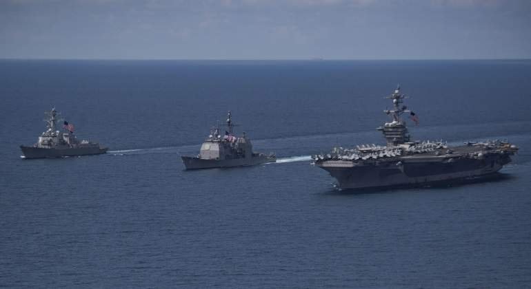 ¿Mintió Trump? El portaaviones nuclear que envió a Corea del Norte iba en sentido contrario