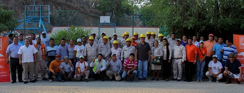 Realizan descacharrización en sectores de Santa Cruz Huatulco