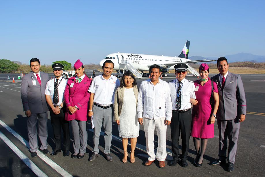 Se Inaugura vuelo Guadalajara-Huatulco