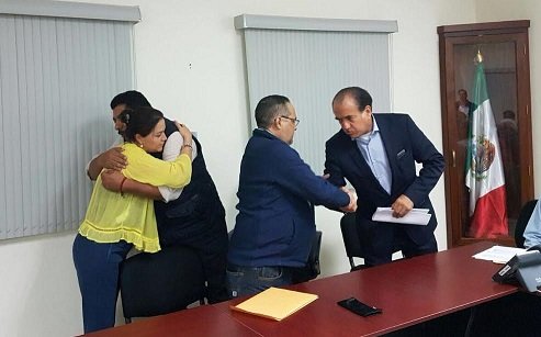 Solución al conflicto laboral de transportistas