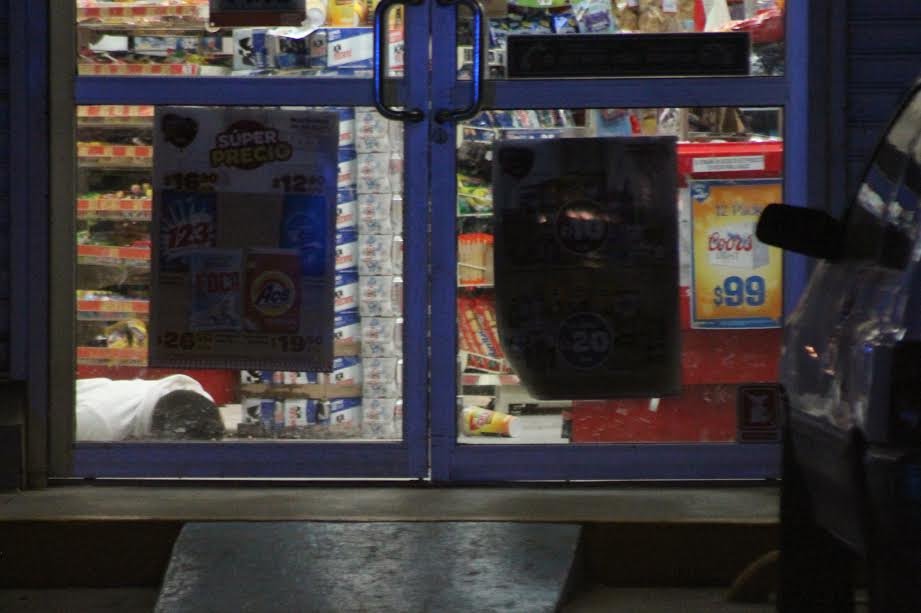 CD JUAREZ CHIH.: Policía encubierto mata a un asaltante