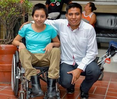 DIF Huatulco fortalece alianzas para brindar servicios especializados a personas con discapacidad