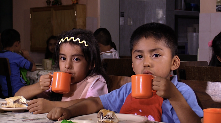 Niñas y niños son el 54.7% del padrón de Liconsa