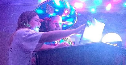 Universidad en Texas investiga una fiesta racista celebrada dentro del campus