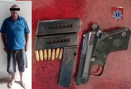 La policia estatal detienen a dos sujetos armados