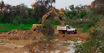 Realiza Conagua desazolve de la presa Rompepicos de Oaxaca