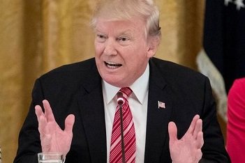 Trump amenaza con sanciones a Venezuela si elige la Asamblea Constituyente