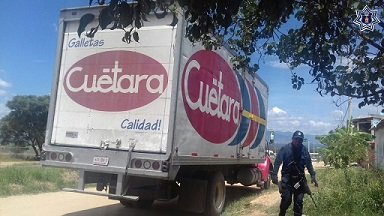 Recuperan camión con reporte de robo en Valle Centrales