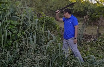 Realizan mantenimiento de acceso a Santa María Huatulco.