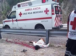 Motociclista muere en accidente vial