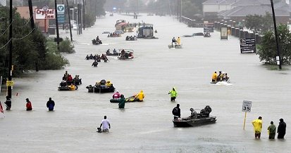 “Harvey” devasta Texas y causa la muerte de al menos 16 personas, informan autoridades