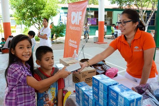 DIF Huatulco lleva “Latiendo Cerca” al Sector J