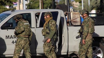 Personal de la Semar, los policías asaltantes