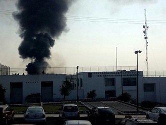 Controlan riña en penal de Chiconautla; reos iban por ‘El Tato’