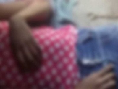 Niña de 14 años abre puerta de su casa y recibe balazo en la cabeza