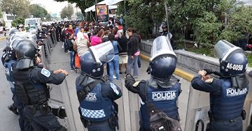 Policías reconocen que hay corrupción en su corporación; enfrentan abuso sexual y bajos salarios