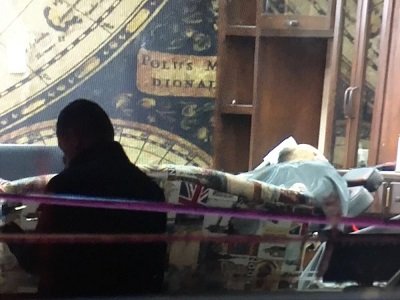 CD JUAREZ CHIH: Ejecutan a dos hombres en BARBERIA cliente y empleado