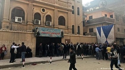 Egipto: diez muertos en ataque armado contra iglesia