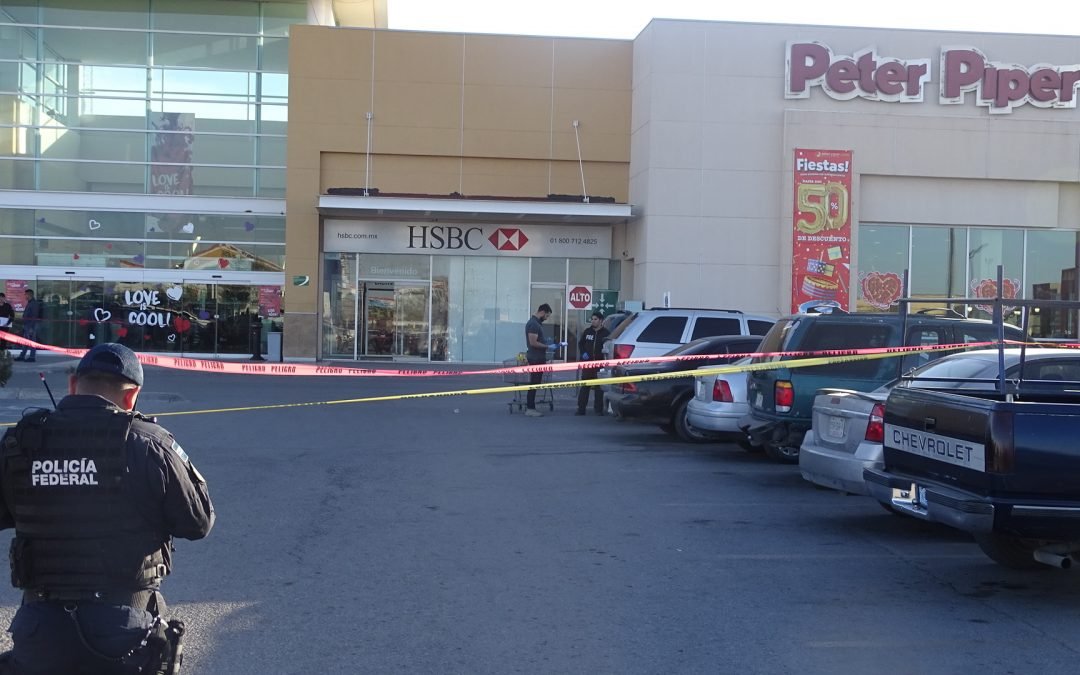 CD JUAREZ CHIH: Ejecutado en estacionamiento de plaza