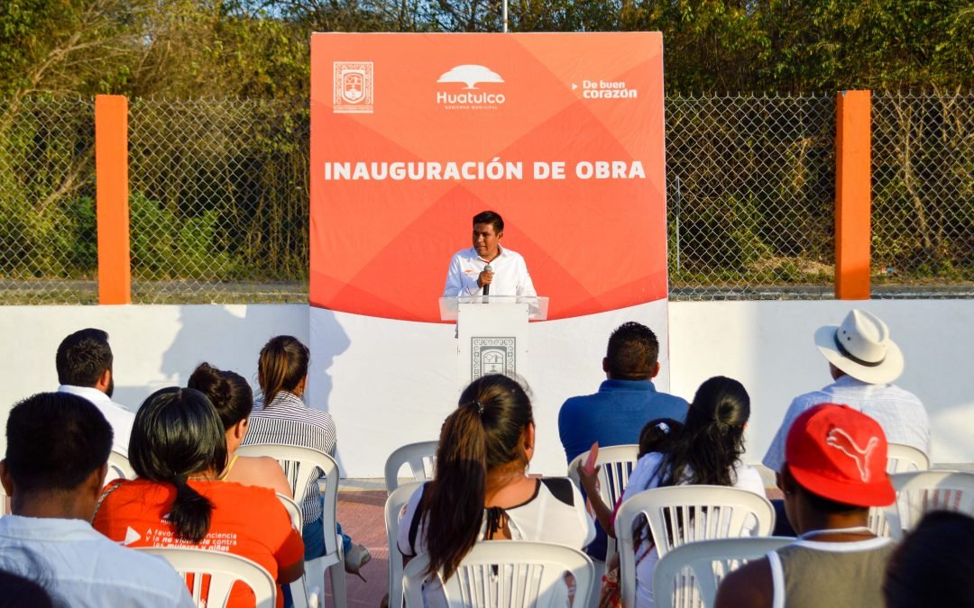 José Hernández inaugura obra en Fraccionamiento San Agustín