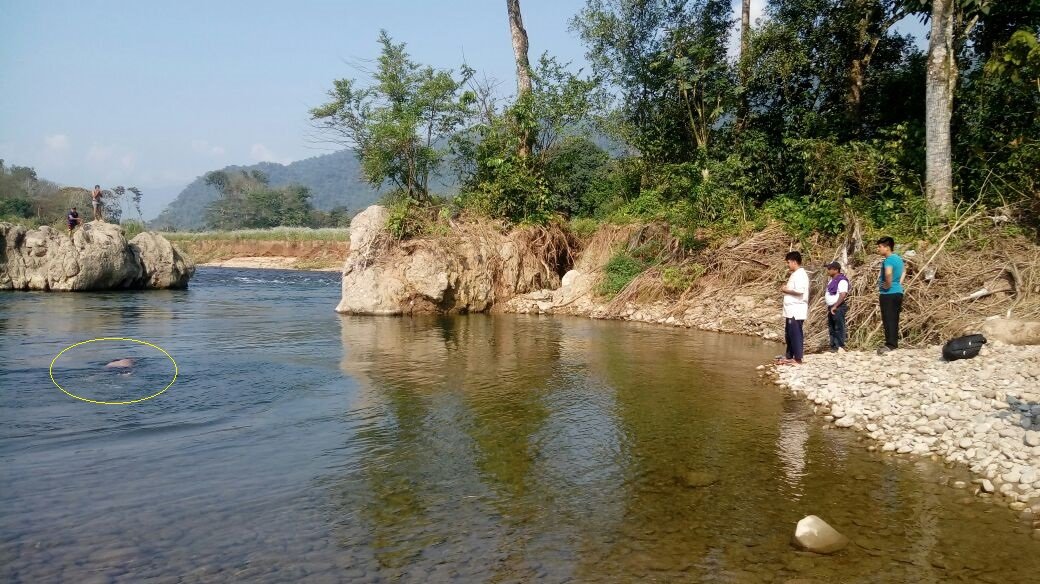 Rescatan cuerpo de joven ahogado en Valle Nacional