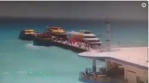 Explota ferry en Playa del Carmen