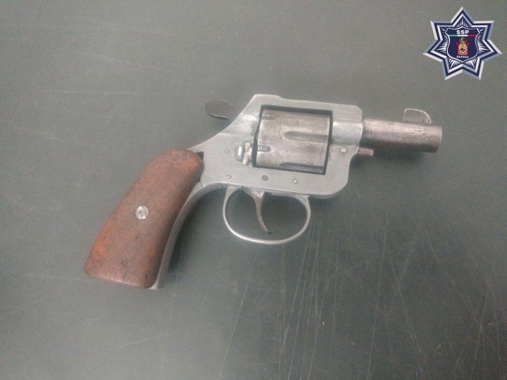 Detiene SSPO a una persona por portación de arma de fuego en Zipolite