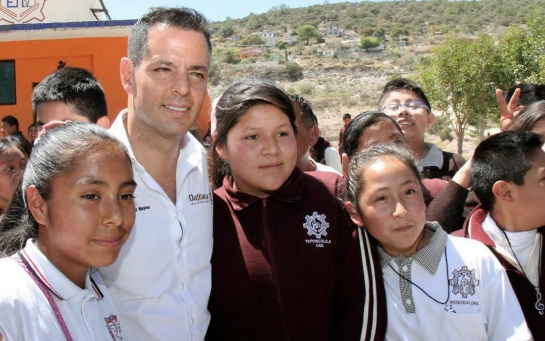 Gestiona Alejandro Murat 471 mdp de recursos federales para programas de educación: IEEPO