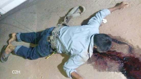 Cae de poste y muere en Santa Catarina Loxicha