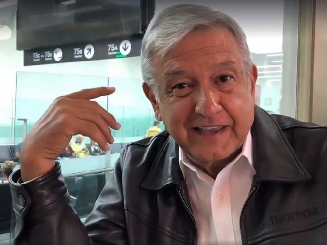 Con memes, AMLO pide armar contracampaña a ‘guerra sucia’