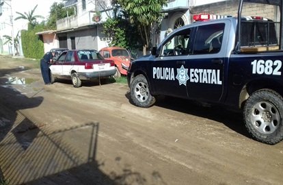 Policía estatal recupera vehículos con reporte de robo en la entidad