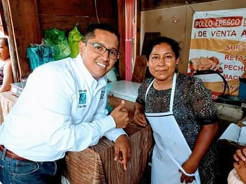 Progreso para los vecinos de los sectores de Santa Cruz Huatlco.